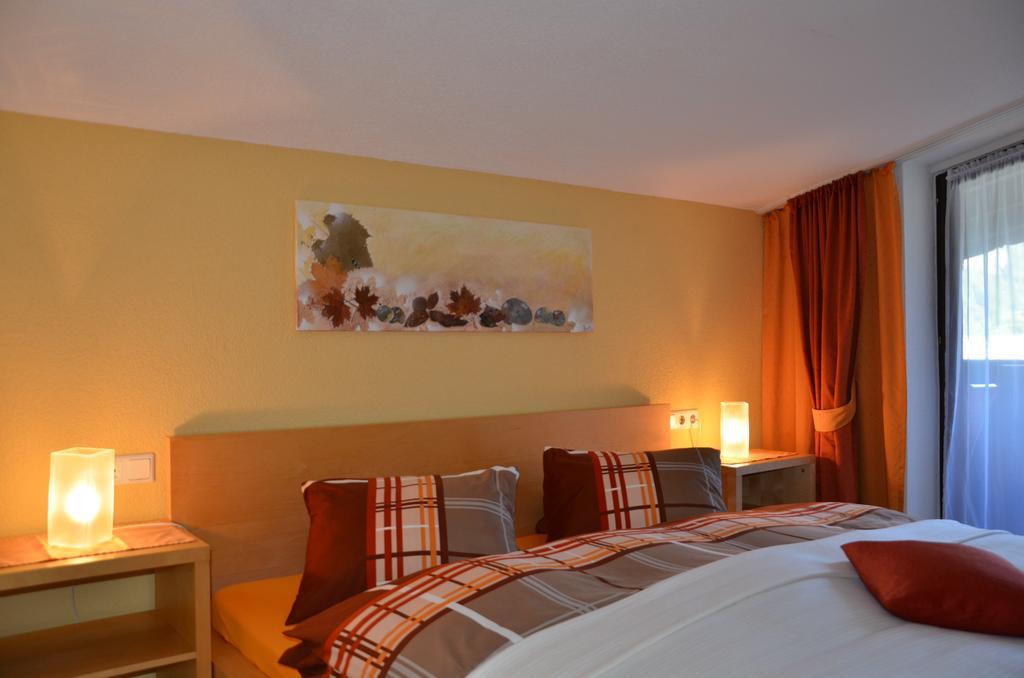 Ferienwohnungen Maurer Umhausen Habitación foto