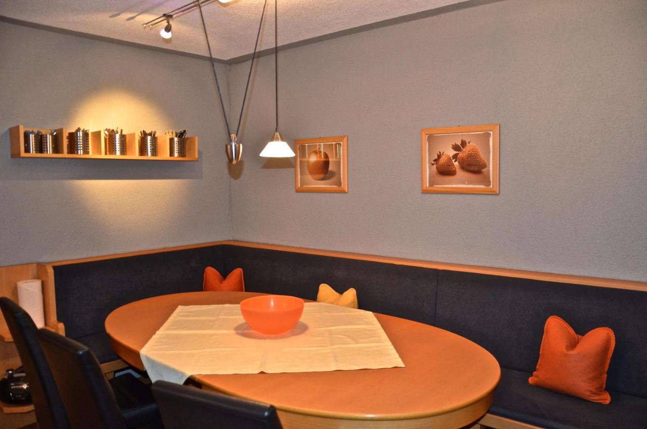 Ferienwohnungen Maurer Umhausen Habitación foto