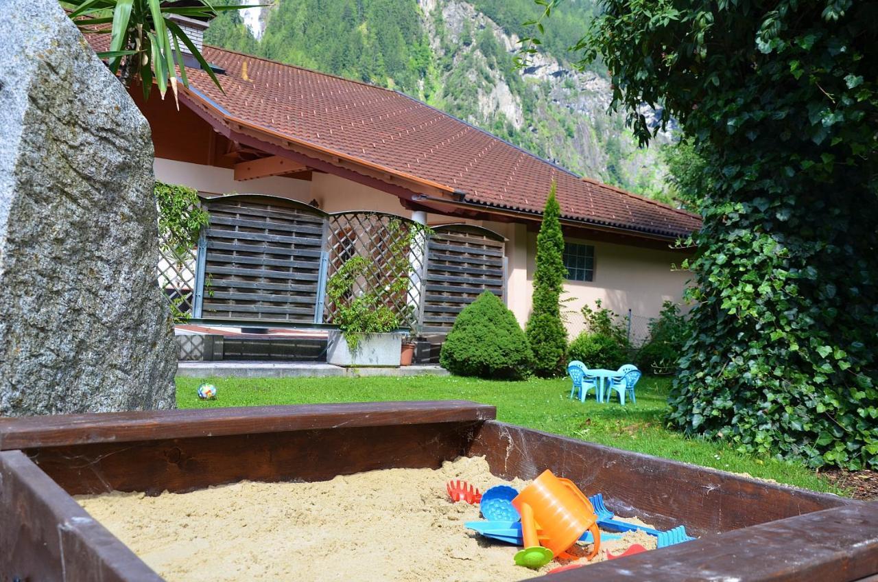 Ferienwohnungen Maurer Umhausen Habitación foto
